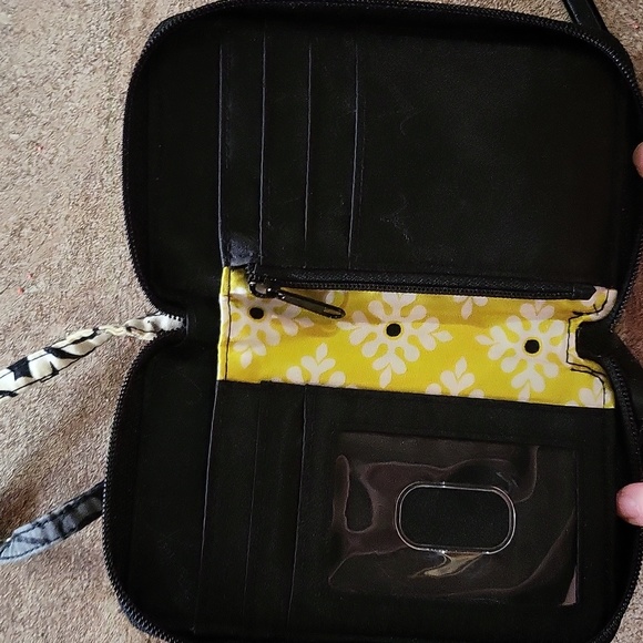 Vera Bradley clutch - Picture 3 of 4